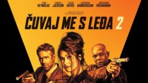 Ryan Reynolds, Samuel L. Jackson i Salma Hayek u filmu Čuvaj me s leđa 2