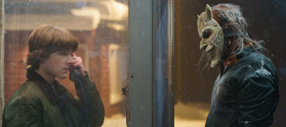 Crni telefon 2 - u kinima